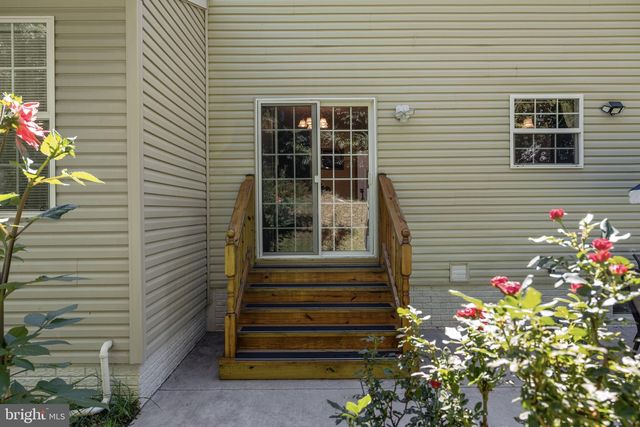 10414 N MCCLELLAN DR, Fredericksburg, VA 22408
