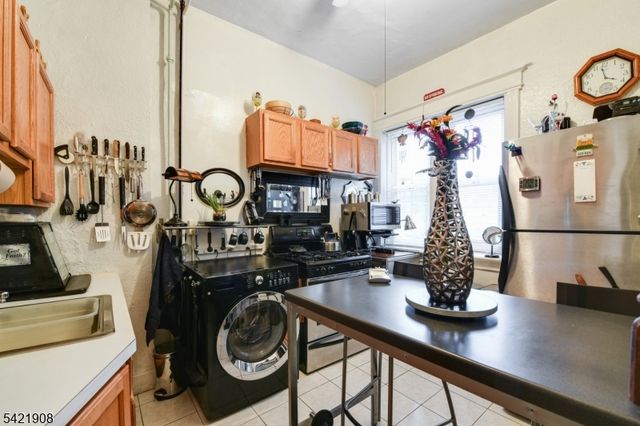 137 Valley Rd, Montclair Twp., NJ 07042