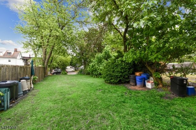 137 Valley Rd, Montclair Twp., NJ 07042