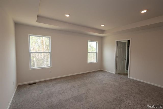 4211 Cedar Lane, Grand Blanc, MI 48439