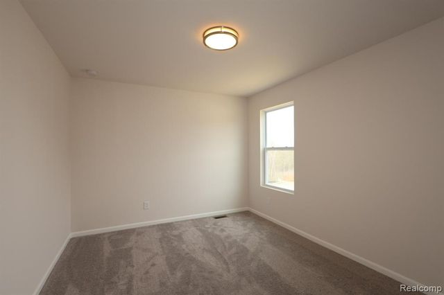 4211 Cedar Lane, Grand Blanc, MI 48439