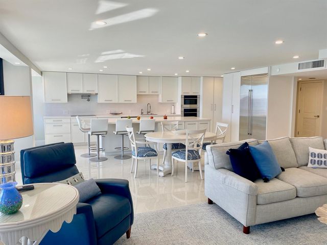 250 S Ocean Boulevard 6f, Boca Raton, FL 33432