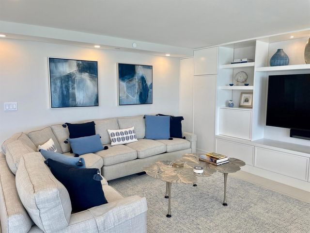 250 S Ocean Boulevard 6f, Boca Raton, FL 33432