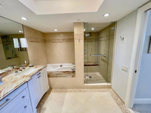 250 S Ocean Boulevard 6f, Boca Raton, FL 33432