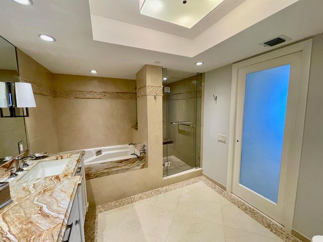 250 S Ocean Boulevard 6f, Boca Raton, FL 33432