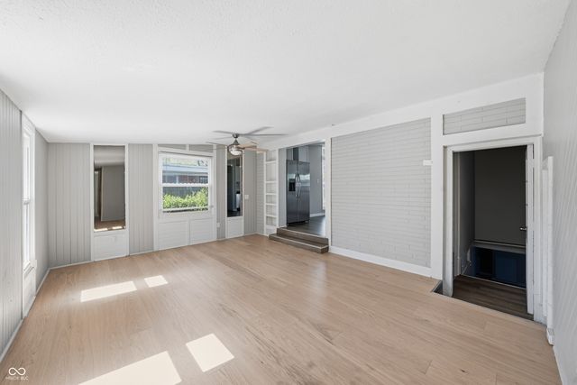 1607 Elmhurst Drive, Indianapolis, IN 46219