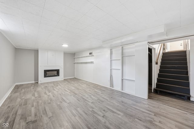1607 Elmhurst Drive, Indianapolis, IN 46219
