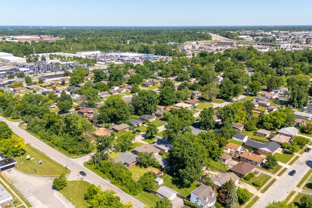 1607 Elmhurst Drive, Indianapolis, IN 46219