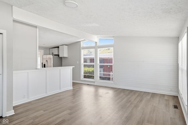 1607 Elmhurst Drive, Indianapolis, IN 46219