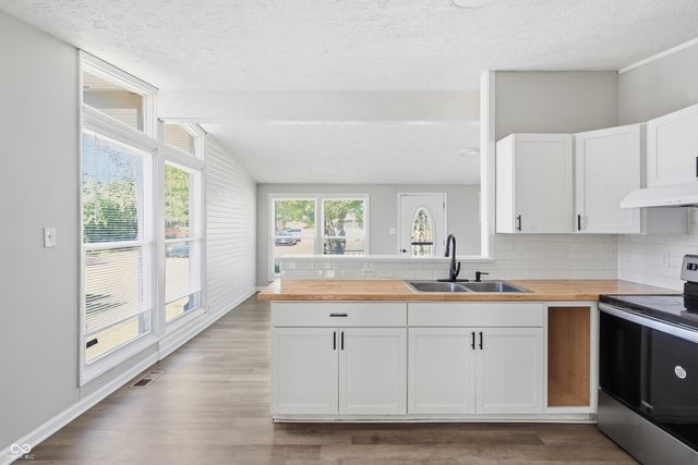 1607 Elmhurst Drive, Indianapolis, IN 46219