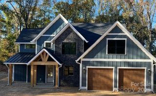 1021 Harrogate Drive, Bessemer City, NC 28016