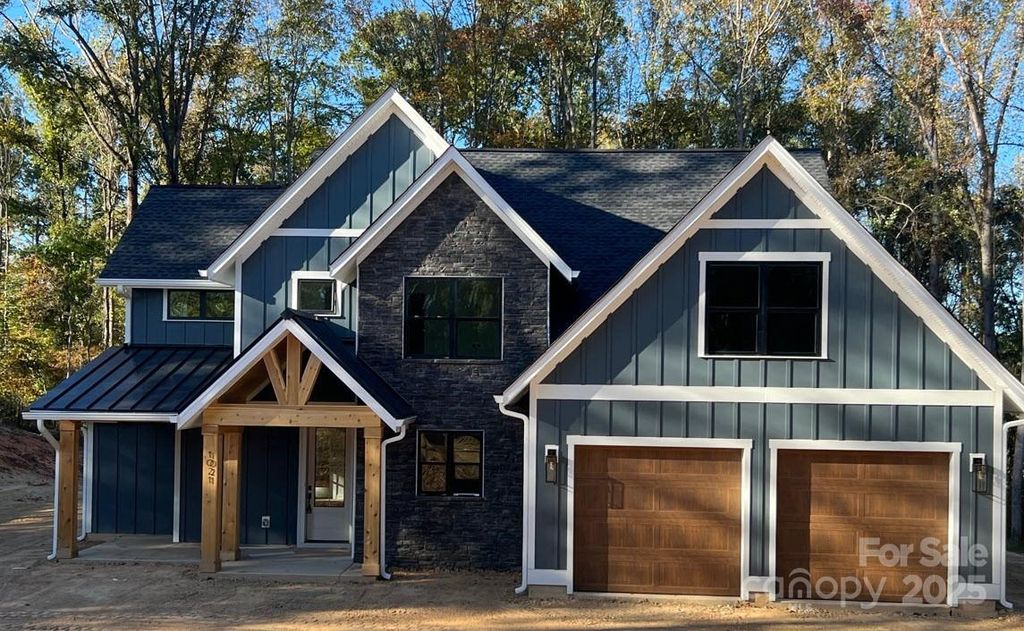 1021 Harrogate Drive, Bessemer City, NC 28016