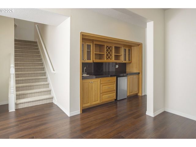 10520 Se ISAAC Dr, Happy Valley, OR 97086