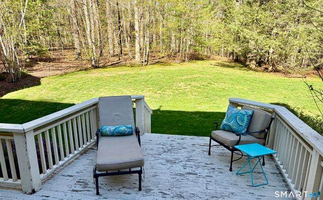 1094 Hopewell Road, Glastonbury, CT 06073