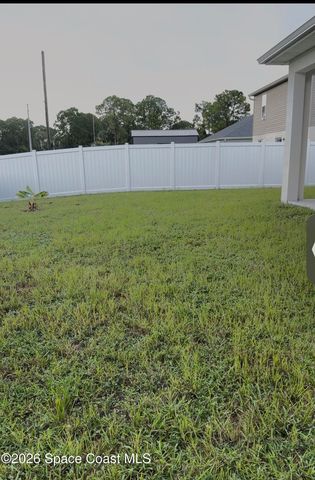802 Damek Terrace SW, Palm Bay, FL 32908