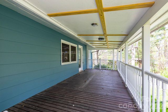 41 Kennedy Road, Weaverville, NC 28787