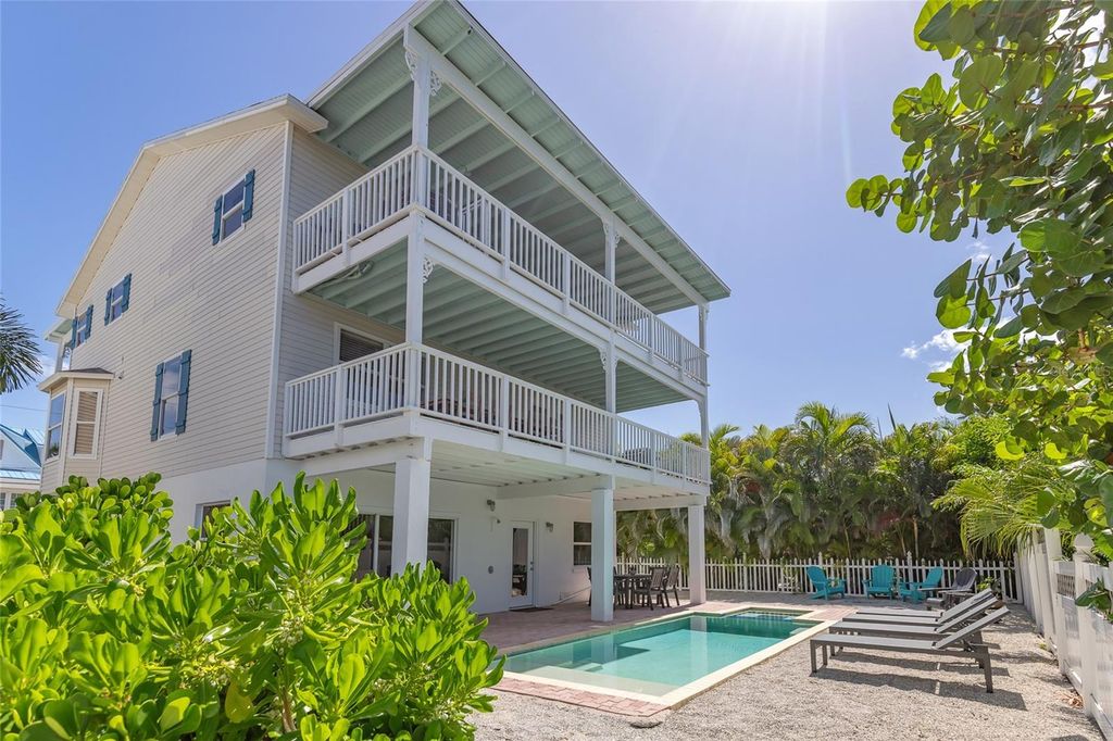 607 S BAY BOULEVARD, ANNA MARIA, FL 34216 — photo 5