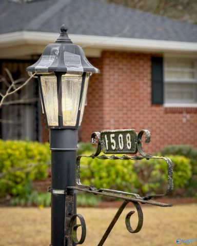 1508 13th Avenue SE, Decatur, AL 35601