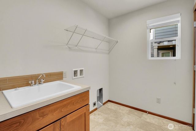 5209 Glenwood Avenue, Everett, WA 98203