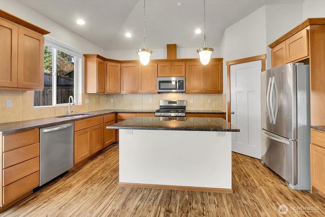 5209 Glenwood Avenue, Everett, WA 98203