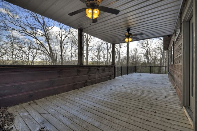 250 Wolf Creek Mountain Road, Mineral Bluff, GA 30559