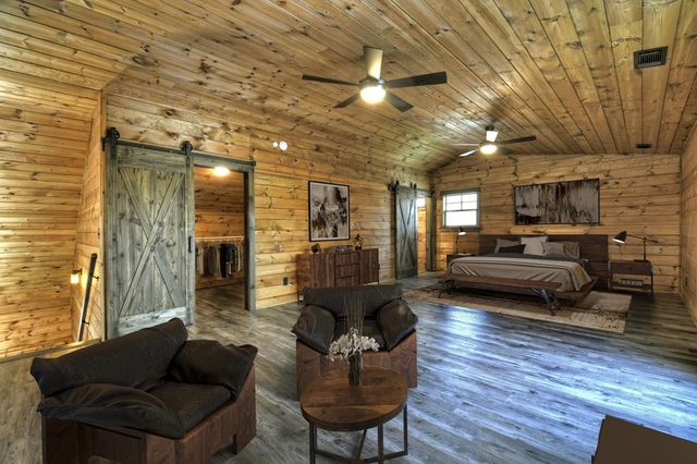 250 Wolf Creek Mountain Road, Mineral Bluff, GA 30559