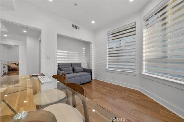 24505 Town Center Drive 7307, Valencia, CA 91355