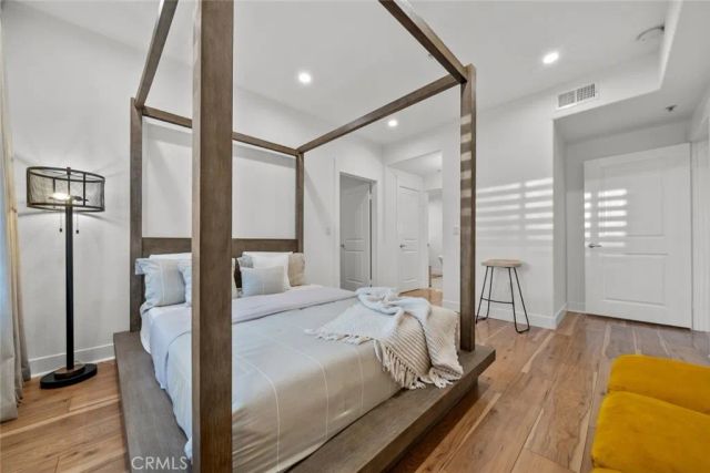 24505 Town Center Drive 7307, Valencia, CA 91355