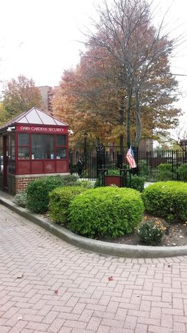 150-29 72 Garden 3L, Kew Garden Hills, NY 11367