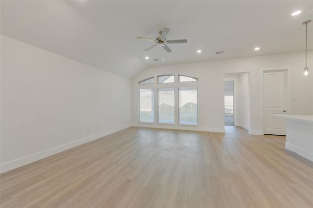 1525 Apache Heights Drive, Dayton, TX 77535