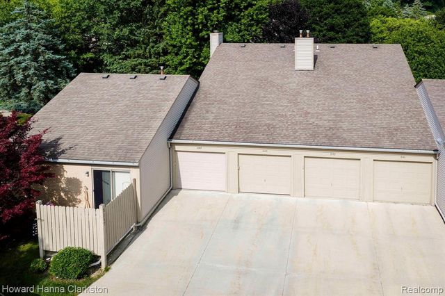 3145 Hidden Ridge Drive, Waterford, MI 48328