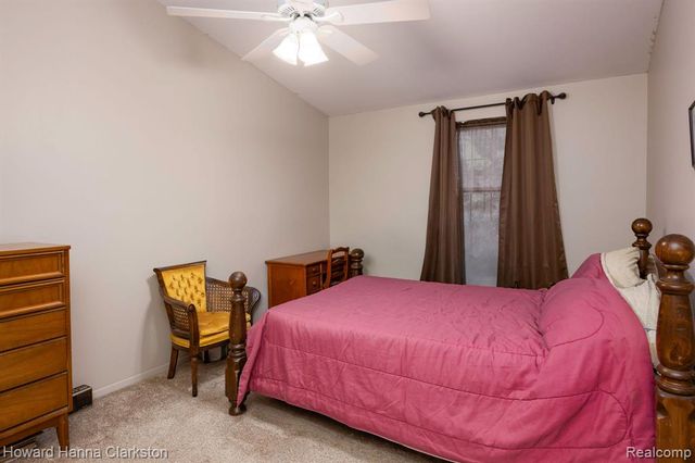 3145 Hidden Ridge Drive, Waterford, MI 48328