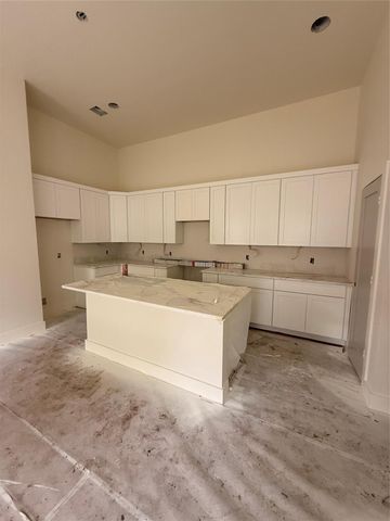 944 Lucky Street, Houston, TX 77088