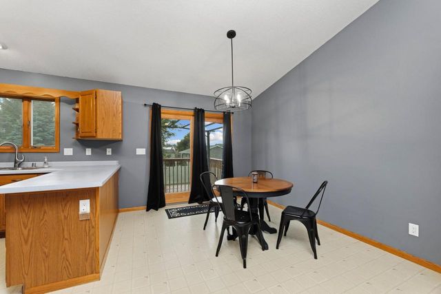 430 Lee DRIVE, West Salem, WI 54669