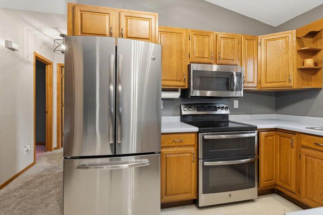 430 Lee DRIVE, West Salem, WI 54669