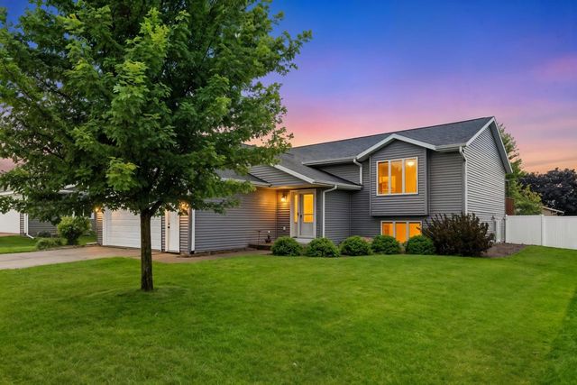 430 Lee DRIVE, West Salem, WI 54669