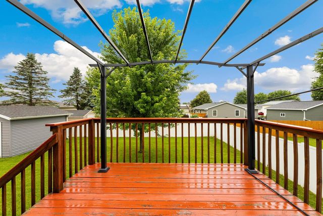 430 Lee DRIVE, West Salem, WI 54669