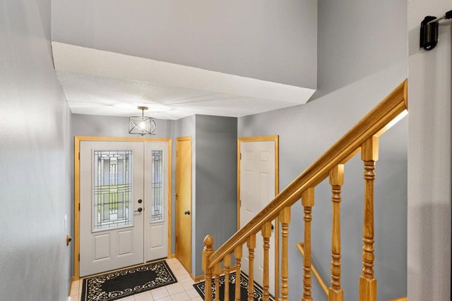 430 Lee DRIVE, West Salem, WI 54669