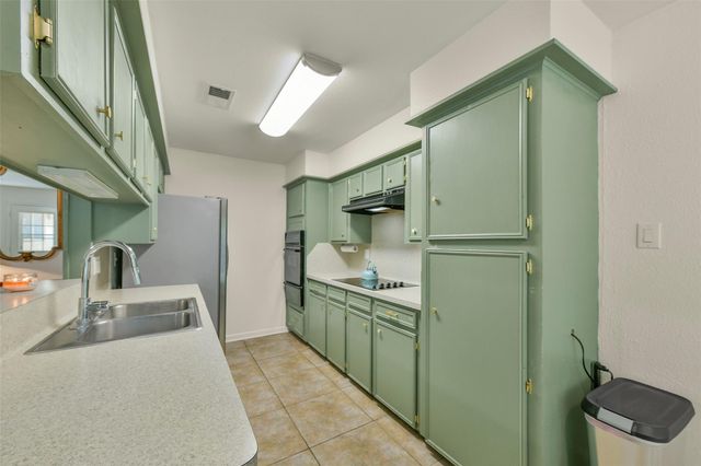 5705 Woodville Lane, Pearland, TX 77584