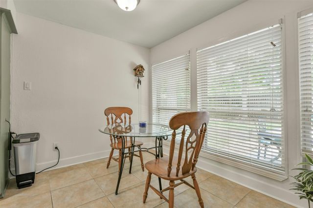 5705 Woodville Lane, Pearland, TX 77584