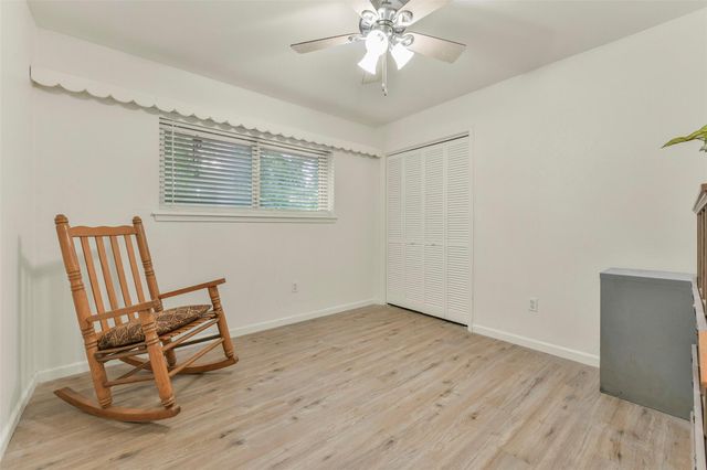 5705 Woodville Lane, Pearland, TX 77584