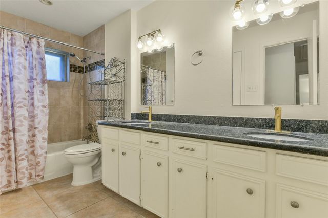 5705 Woodville Lane, Pearland, TX 77584