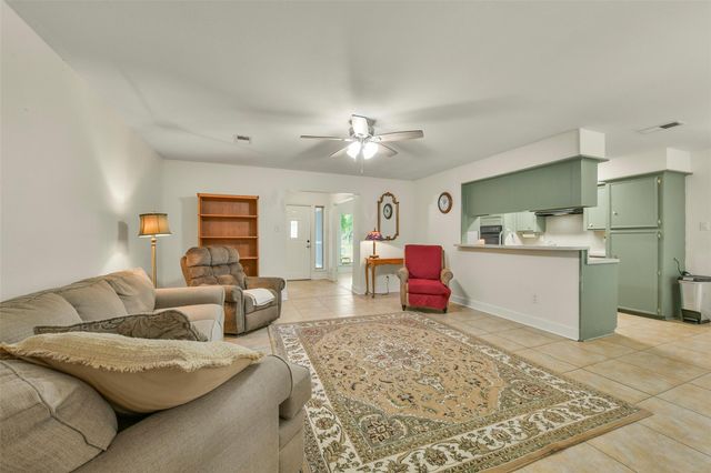 5705 Woodville Lane, Pearland, TX 77584