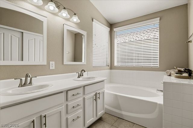 972 Hollandsworth Avenue, Las Vegas, NV 89123
