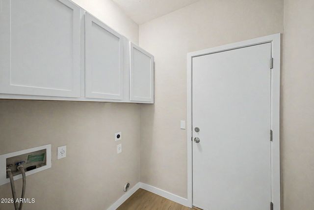 17015 W BRIDLINGTON Lane, Surprise, AZ 85374