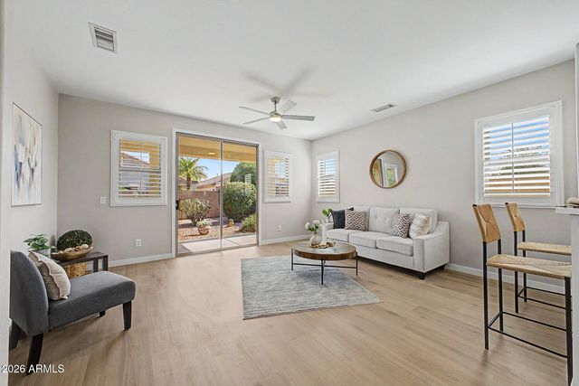 17015 W BRIDLINGTON Lane, Surprise, AZ 85374