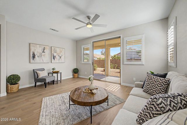 17015 W BRIDLINGTON Lane, Surprise, AZ 85374