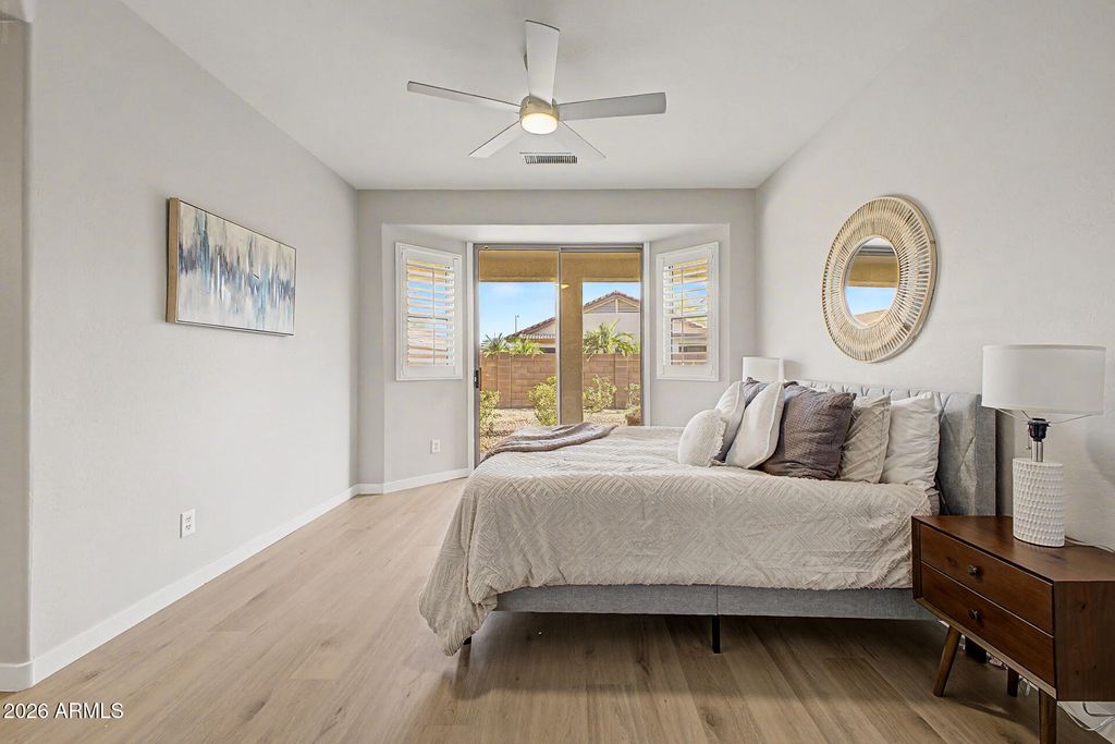 Image 16 of property listing at 17015 W BRIDLINGTON Lane, Surprise, AZ 85374