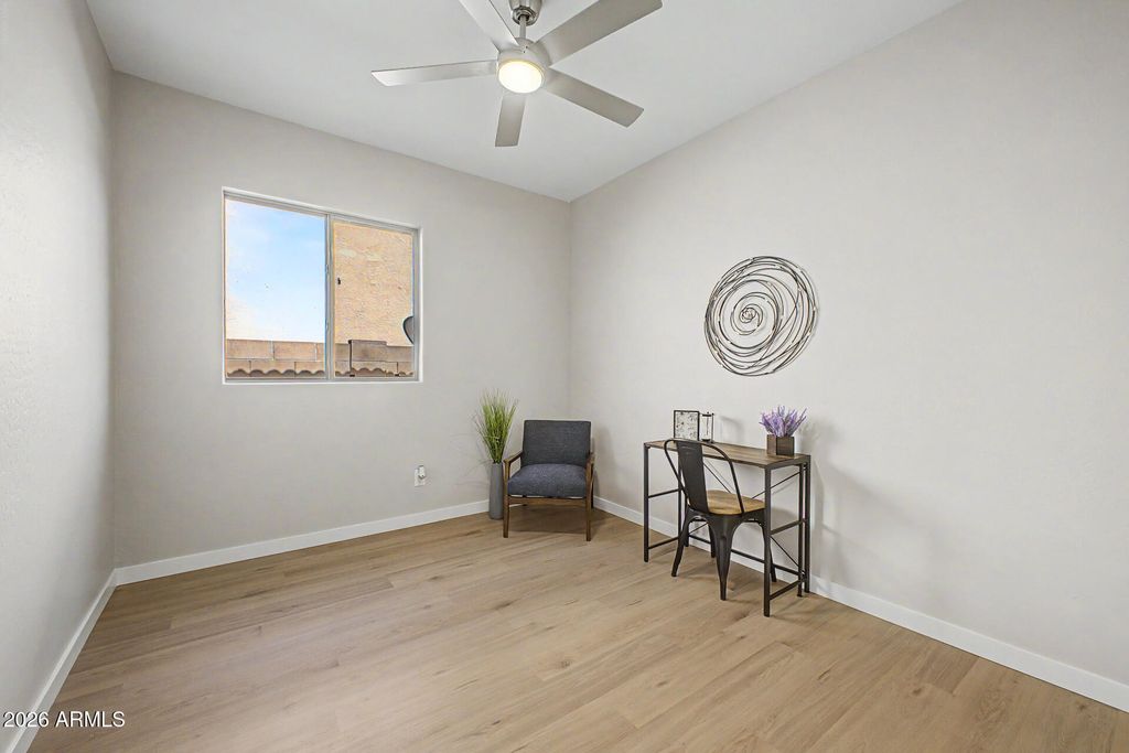Image 19 of property listing at 17015 W BRIDLINGTON Lane, Surprise, AZ 85374