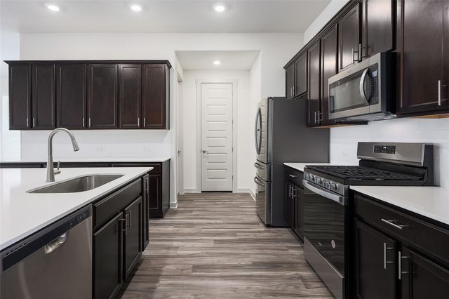 1917 Centerline LN, Georgetown, TX 78628